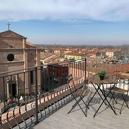 Mansarda Con Vista In Centro A